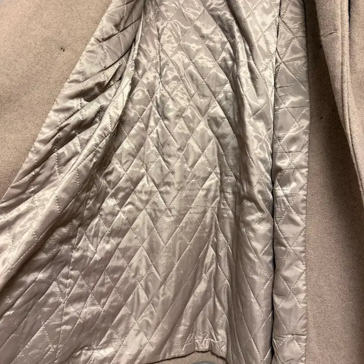 [BUNJANG] Beige Double-Breasted Long Coat with Belt / 베이지 더블코트 + 벨트 556677 사이즈 정도