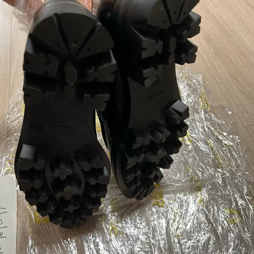 [BUNJANG] Prada Terracotta Shoulder Bag / 프라다 테라코타