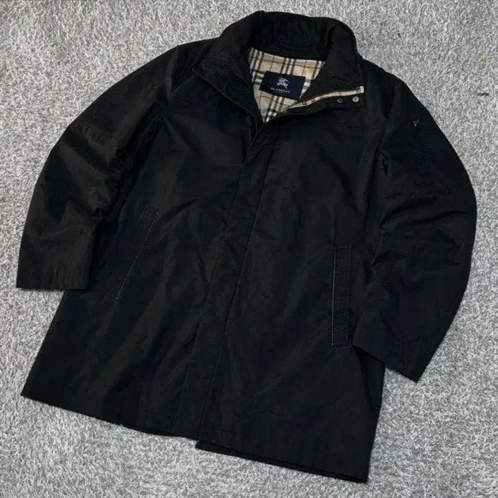 [BUNJANG] Burberry Black Jacket / 버버리 블랙 자켓