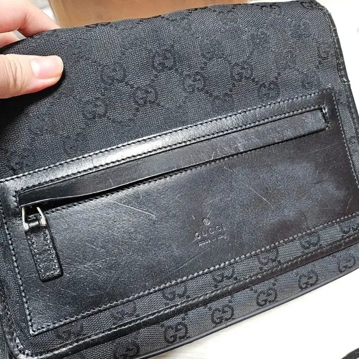 [BUNJANG] Gucci GG Canvas Crossbody Messenger Bag / 정품) 구찌 블랙 GG 캔버스 크로스백 메신저백