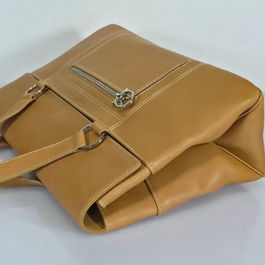 [BUNJANG] Salvatore Ferragamo Smooth Leather Shoulder Bag / 페라가모 살바토레 스무스 가죽 숄더백