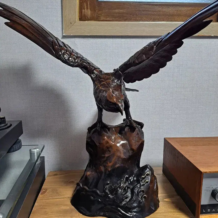 [BUNJANG] Iron Eagle Sculpture Ornament / 철체 독수리 조각상 장식품