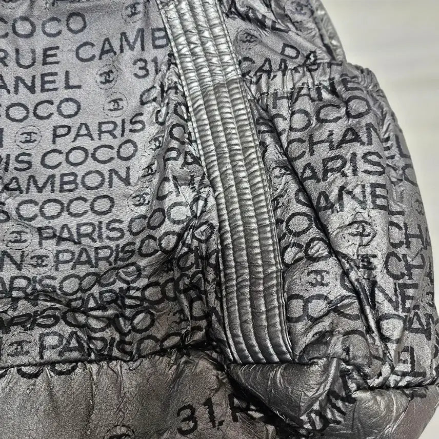 [BUNJANG] Chanel Cambon 12 Series Nylon Cruise Line Shoulder Bag / 정품) 샤넬 깜봉 12번대 나일론 크루즈라인 숄더백 판매합니다