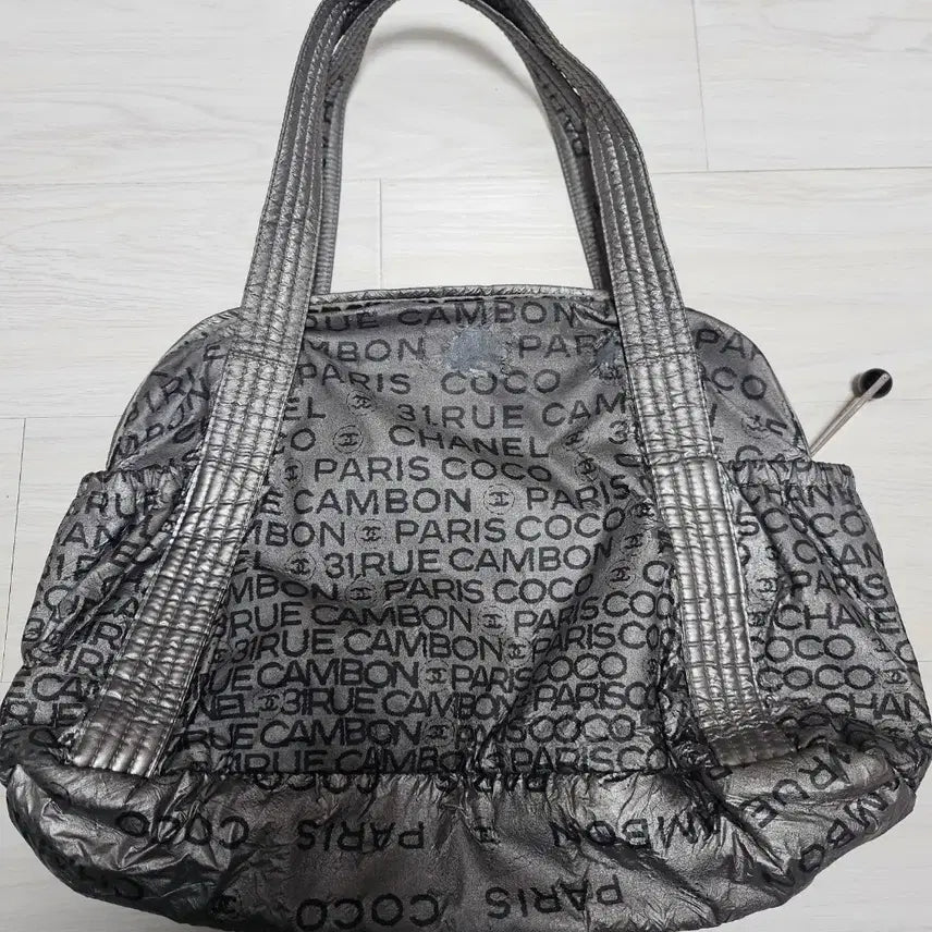[BUNJANG] Chanel Cambon 12 Series Nylon Cruise Line Shoulder Bag / 정품) 샤넬 깜봉 12번대 나일론 크루즈라인 숄더백 판매합니다