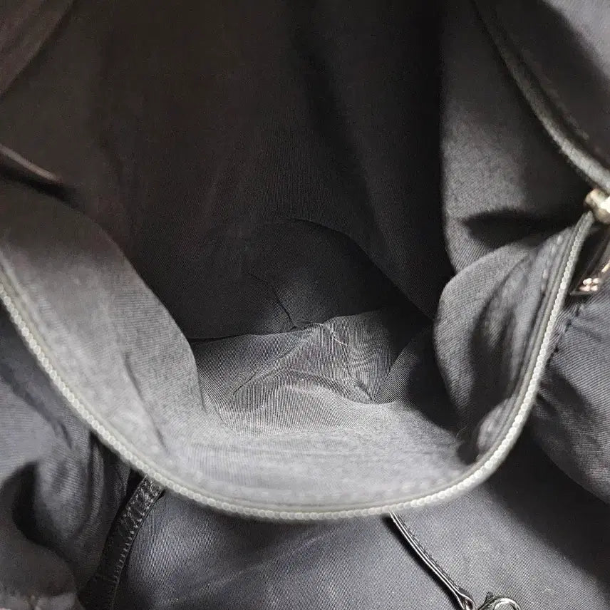 [BUNJANG] Chanel Cambon 12 Series Nylon Cruise Line Shoulder Bag / 정품) 샤넬 깜봉 12번대 나일론 크루즈라인 숄더백 판매합니다
