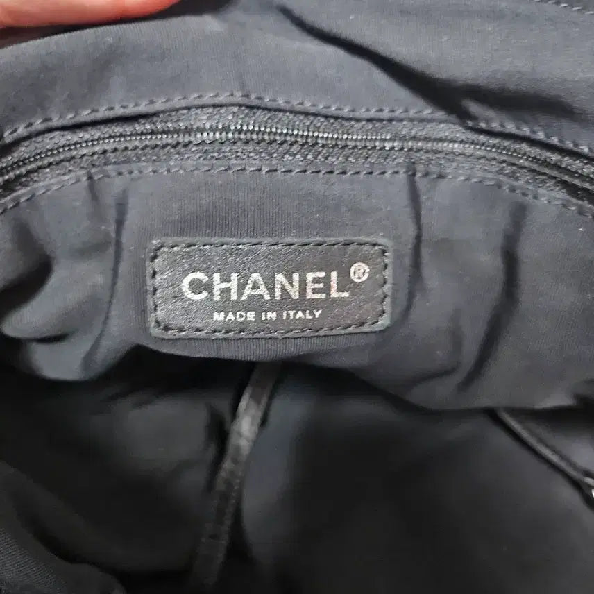 [BUNJANG] Chanel Cambon 12 Series Nylon Cruise Line Shoulder Bag / 정품) 샤넬 깜봉 12번대 나일론 크루즈라인 숄더백 판매합니다