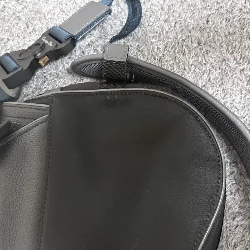 [SOLD OUT] 디올 x 사카이 새들백 블랙 Dior x Sacai Saddle Bag