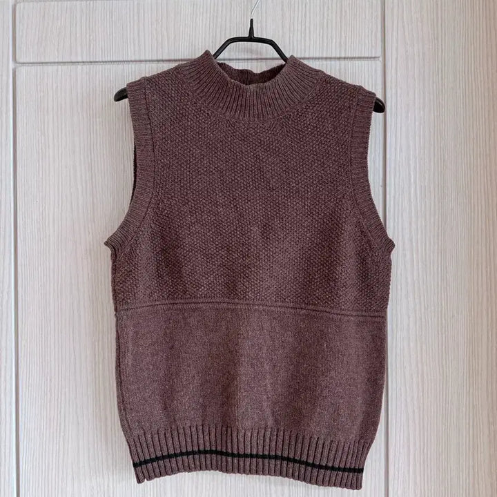 [BUNJANG] Margaret Howell Lambs Wool Knit Vest / Margaret Howell Dry Lambs Wool knit vest