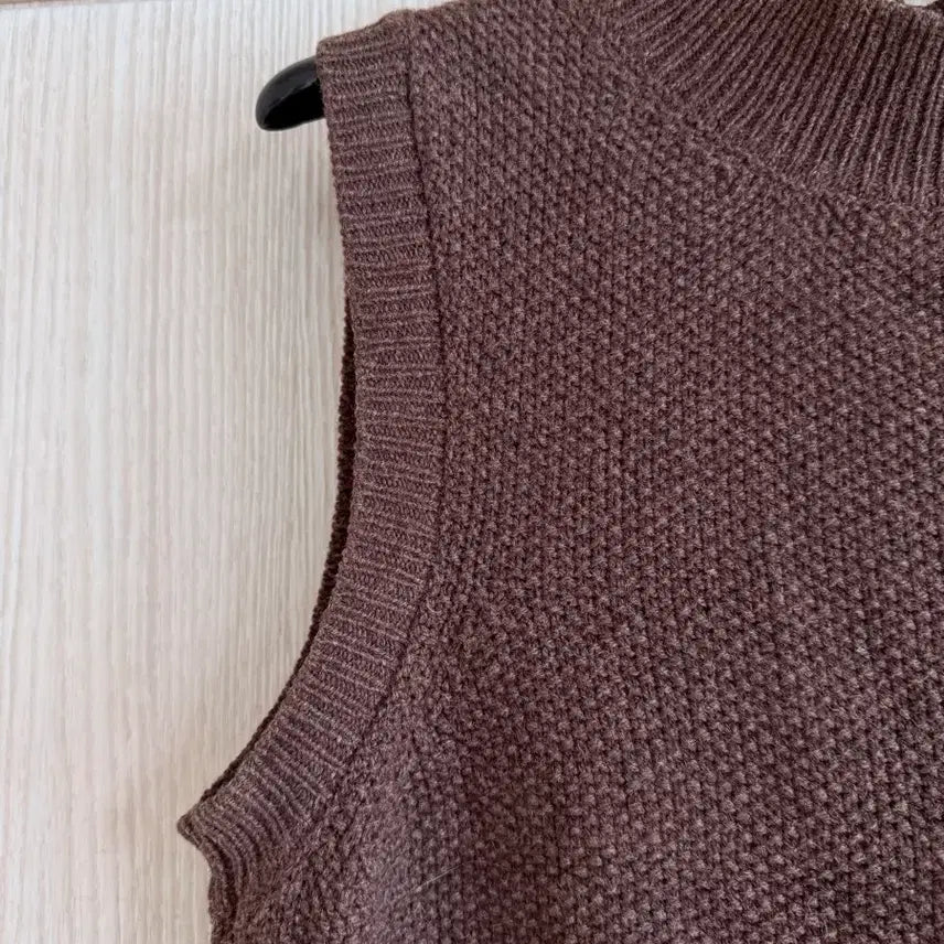 [BUNJANG] Margaret Howell Lambs Wool Knit Vest / Margaret Howell Dry Lambs Wool knit vest