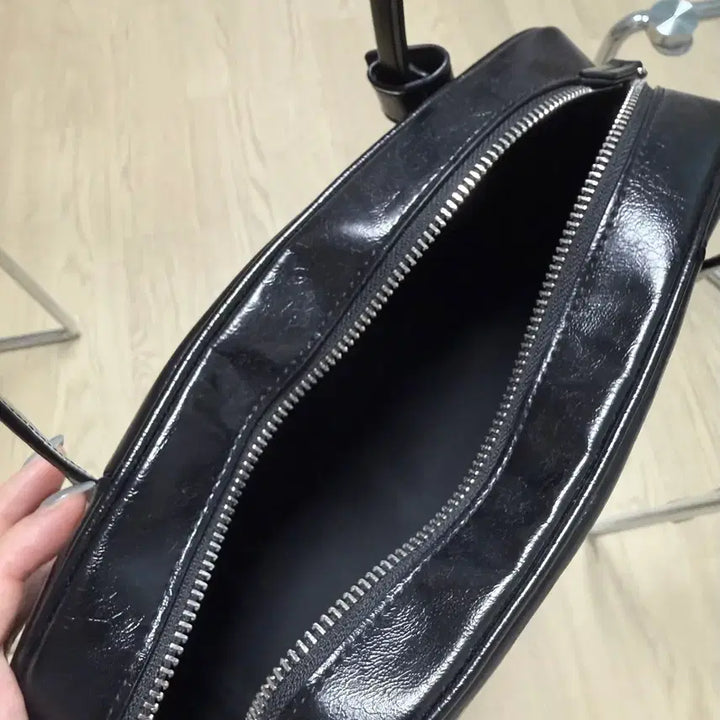 [BUNJANG] Ader Tempo Staccato Shoulder Bag / 아더템포 스타카토 숄더백