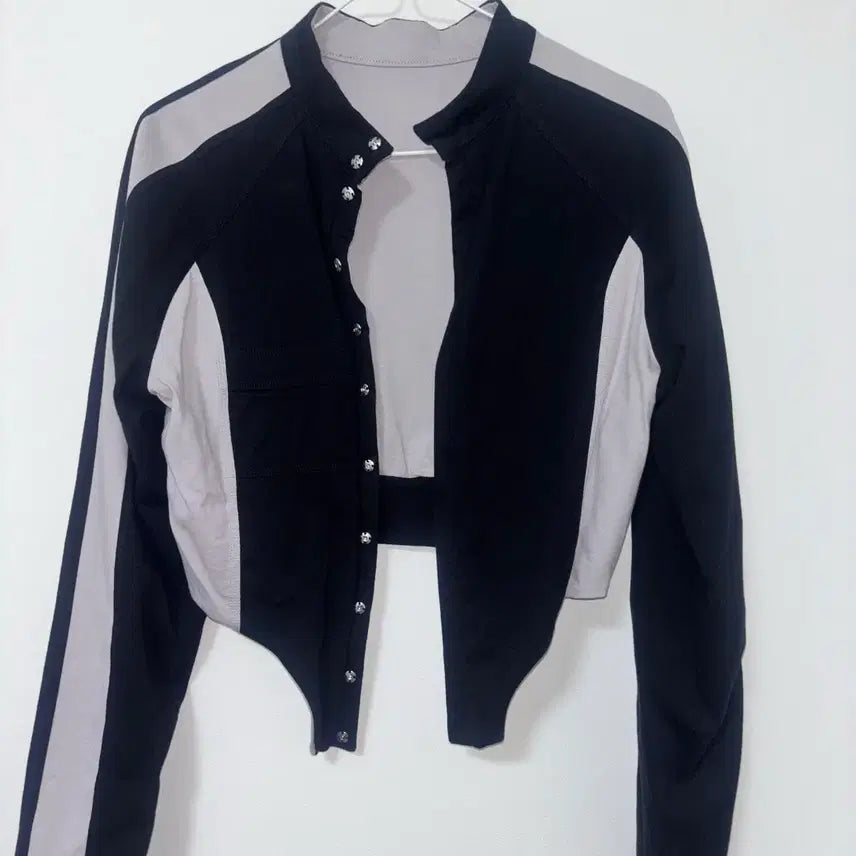 [BUNJANG] BLACKPINK Jennie Toile Studio Reversible Outer / 토일레 스튜디오 아우터(제니 착용)