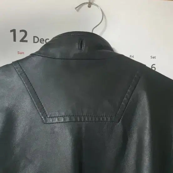 [BUNJANG] Leather Fishtail Parka (Size S) / 희귀 가죽 개파카 (S사이즈 개파카)