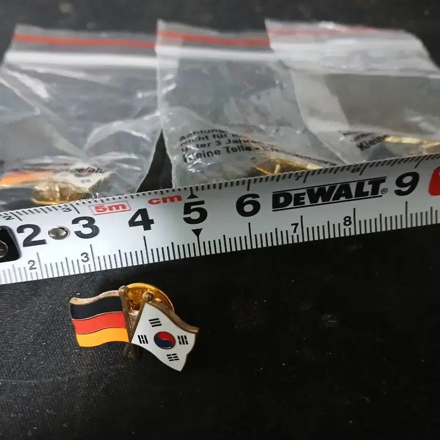 [BUNJANG] German Embassy Badge Set / 독일 대사관 ( 개인 소장품 )  빼지 팝니다.  새제품