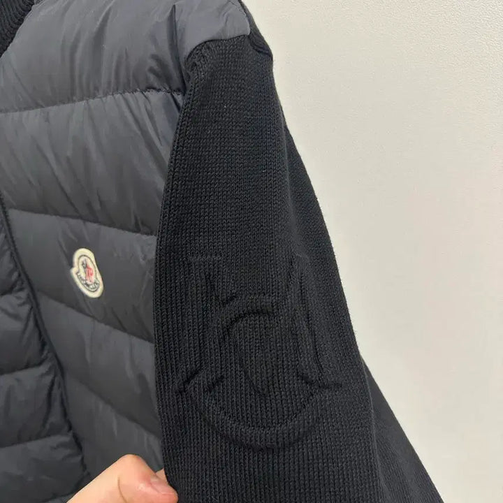 [BUNJANG] Moncler Knit Padded Jacket / 몽클레어 니트 패딩(새상품급) 전국 품절