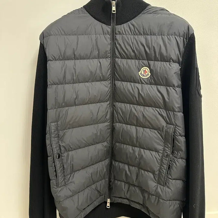 [BUNJANG] Moncler Knit Padded Jacket / 몽클레어 니트 패딩(새상품급) 전국 품절