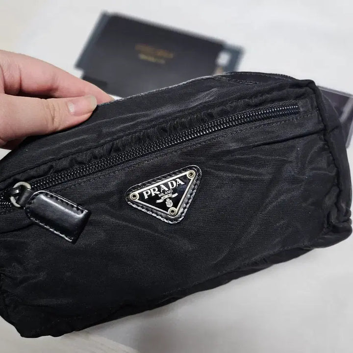 [BUNJANG] Prada Nylon Pouch / 정품) 프라다 블랙 나일론 파우치 블랙 판매합니다 (보증서 발급)