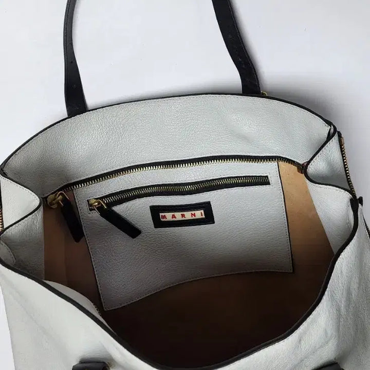 [BUNJANG] MARNI White Tote Bag / 이태리 MARNI White 토트백