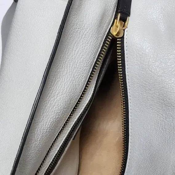 [BUNJANG] MARNI White Tote Bag / 이태리 MARNI White 토트백