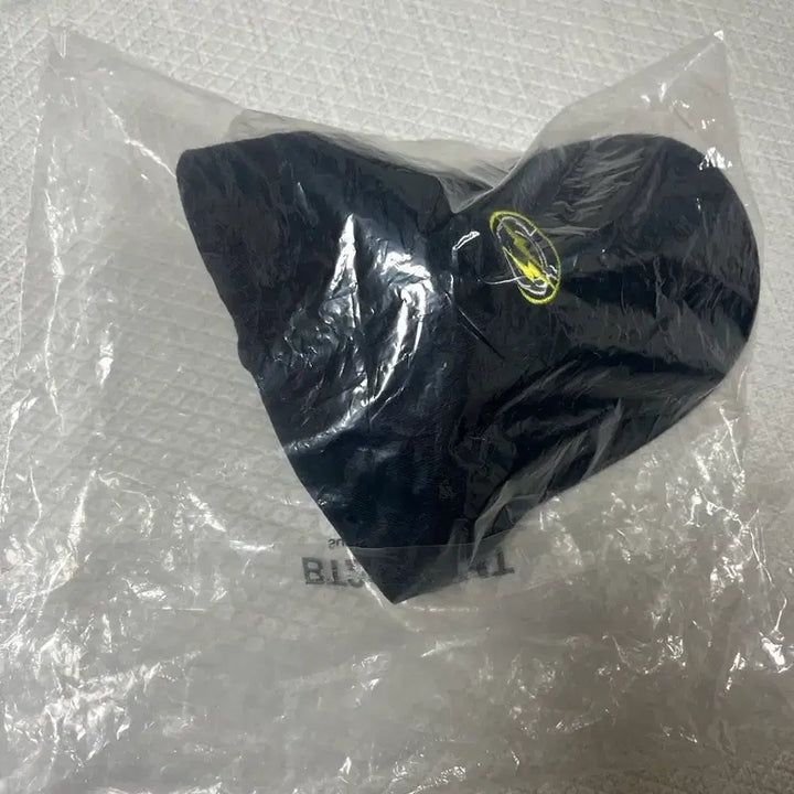 [BUNJANG] Line Friends BT21 Chimmy Fragment Ball Cap / 라인프렌즈 BT21 프라그먼트 볼캡 모자 블랙 치미