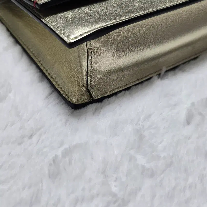 [BUNJANG] Valentino Chain Crossbody Bag / 발렌티노 가방 체인 크로스백 (정품)