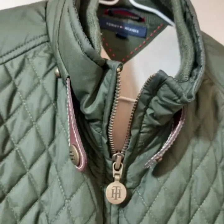 [BUNJANG] Tommy Hilfiger Women's Quilted Padded Jacket / 타미힐피거 여성 퀼팅 패딩 자켓 카키색