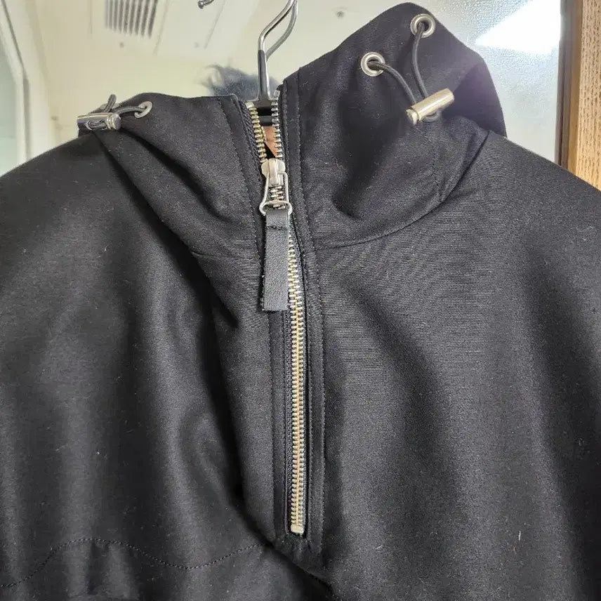 [BUNJANG] AMI Hooded Anorak Black M / 아미  후드아노락 검정m