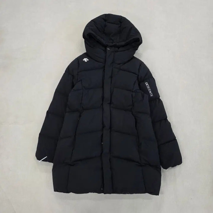 [BUNJANG] Descente Women's Hooded Long Down Padded Jacket / [90] 데상트 여성 후드 롱패딩 다운 점퍼 1223J2
