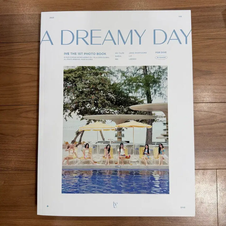 아이브 포토북 여름 앨범 A DREAMY DAY PHOTOBOOK