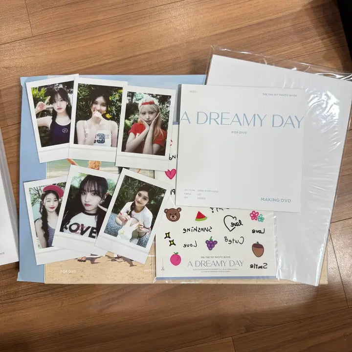 아이브 포토북 여름 앨범 A DREAMY DAY PHOTOBOOK