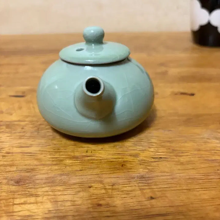 [BUNJANG] Celadon Porcelain Teapot (Small) / 도자기 차호(소)