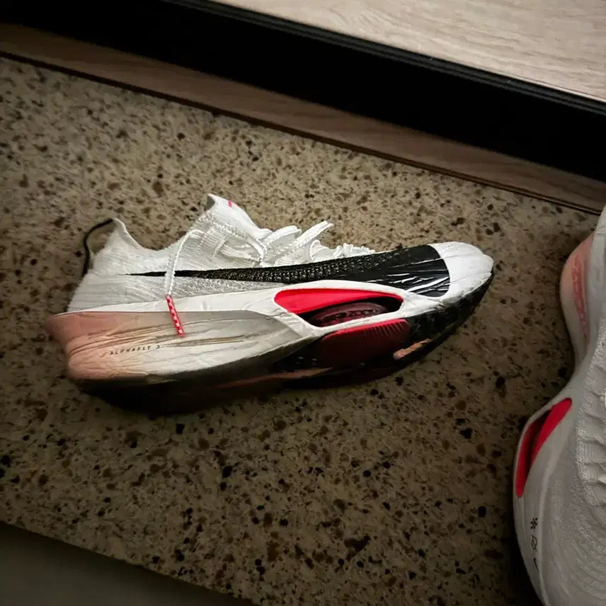 [BUNJANG] Nike Alphafly 3 Running Shoes / 나이키 알파플라이 3 245