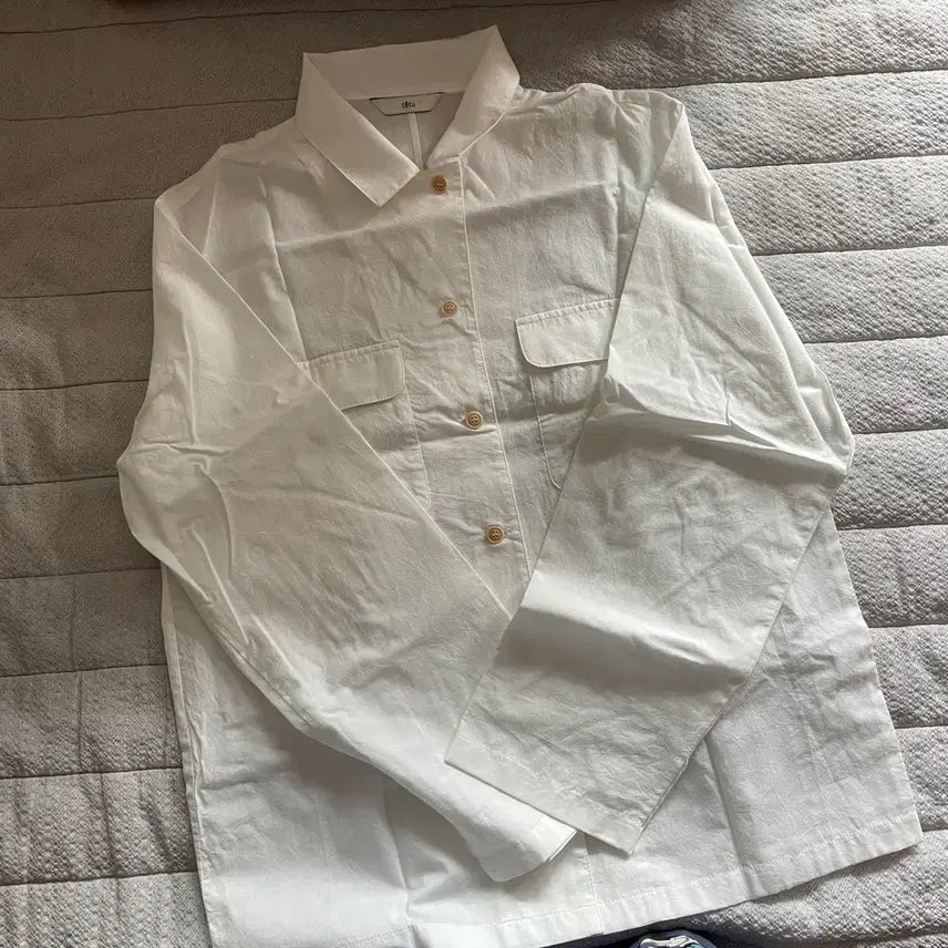 [BUNJANG] Tetu Ivory Shirt (Sealed) / tetu 떼뚜 아이보리 셔츠 새상품
