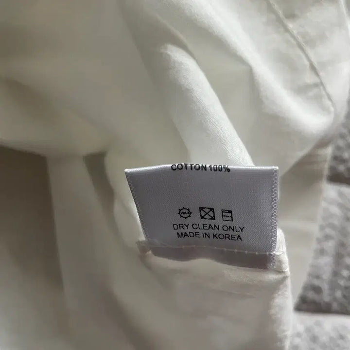 [BUNJANG] Tetu Ivory Shirt (Sealed) / tetu 떼뚜 아이보리 셔츠 새상품