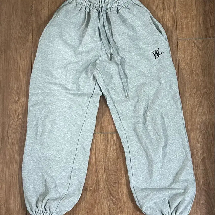 [BUNJANG] W.ANGLE Signature Standard Jogger Pants XS / 우알롱 시그니처 스탠다드 조거 팬츠 XS