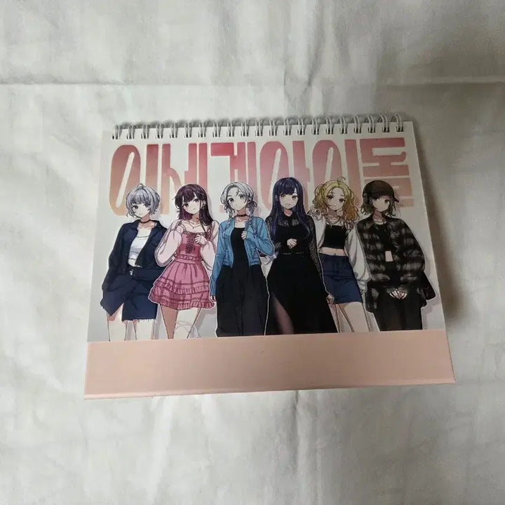 [SOLD OUT] (일괄) 이세계아이돌 바인더 + 포카 + 두찜 캘린더