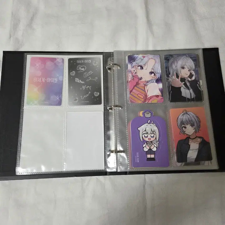 [SOLD OUT] (일괄) 이세계아이돌 바인더 + 포카 + 두찜 캘린더