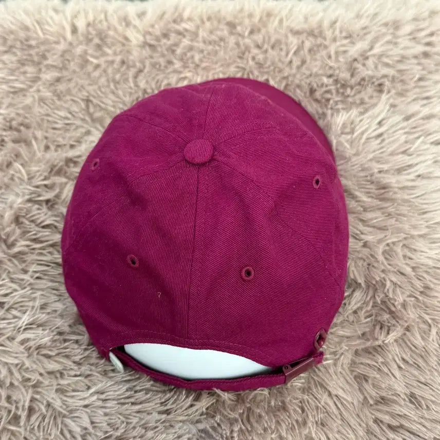 [SOLD OUT] 아디다스 남녀공용 스트라이프 하트 볼캡 퍼플 볼캡 os