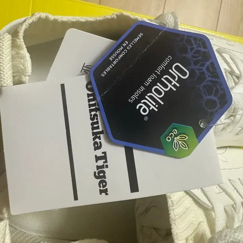 [SOLD OUT] 오니츠카타이거 GSM 흰색 스니커즈