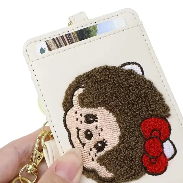 [BUNJANG] Monchhichi x Hello Kitty Embroidered Reel Pass Case / Monchhichi몬치치 x 헬로키티kt 자수 릴 패스 케이스 교통 카드