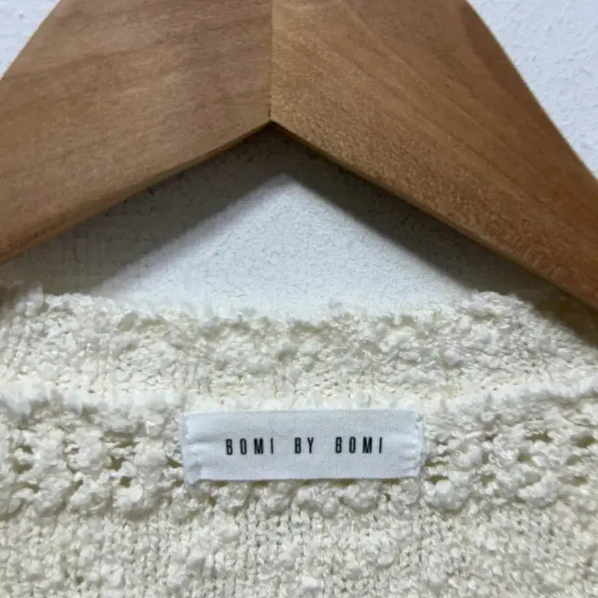 [BUNJANG] Yumi at Lumi Ivory Crop Cardigan / Yumi at Lumi 아이보리 크롭 가디건