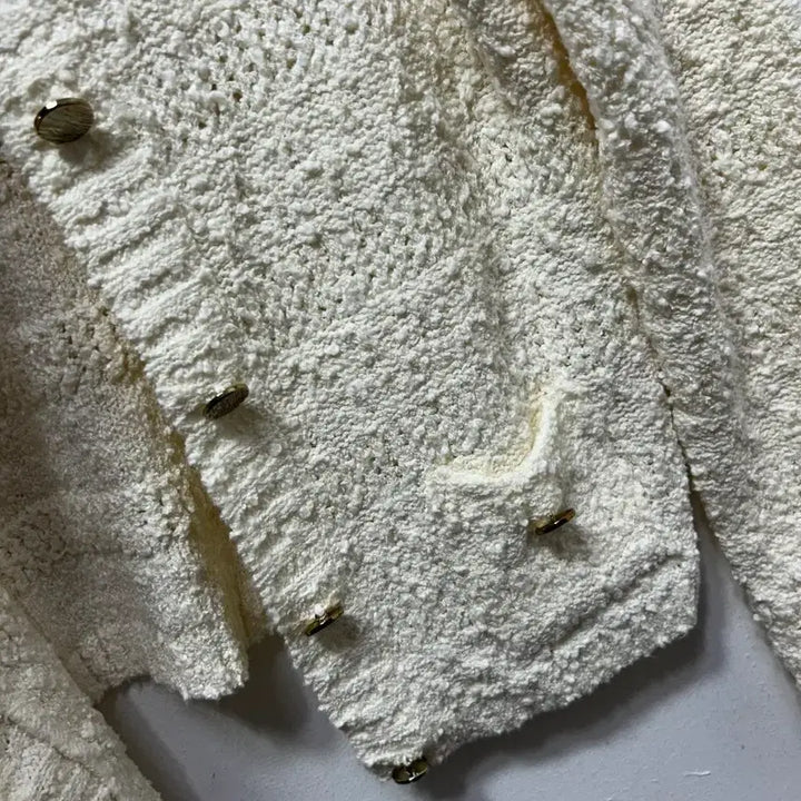 [BUNJANG] Yumi at Lumi Ivory Crop Cardigan / Yumi at Lumi 아이보리 크롭 가디건