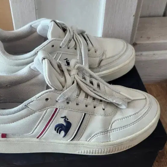 [BUNJANG] Le Coq Sportif Leather Sneakers (235mm) / 구매가 189000원 르꼬끄 운동화 (가죽) 235미리~이쁘고 고급스러워
