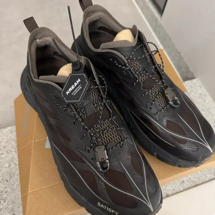 [BUNJANG] HOKA Satisfy 280 Coffee / 호카 새티스파이 280 커피