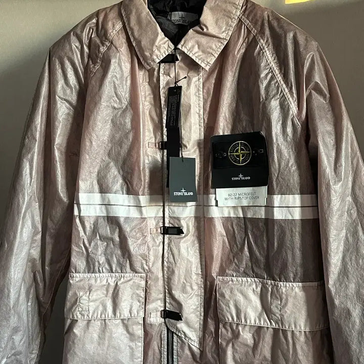 [SOLD OUT] 스톤아일랜드 82/22 40주년 마이크로 패딩 22fw 새상품