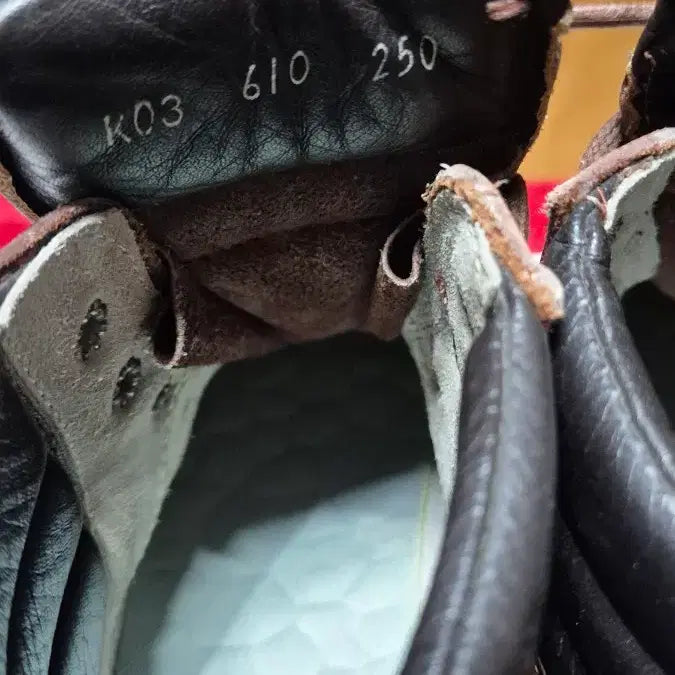 [BUNJANG] K2 Leather Hiking Boots (250) / K2가죽 등산화(250)