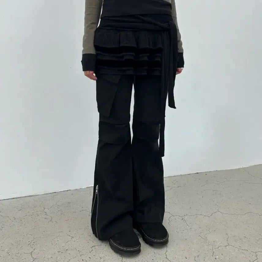 [BUNJANG] SANDRIC Bootcut Cargo Pants - Black / [M] 샌드릭 SANDRIC 부츠컷 카고 팬츠 블랙