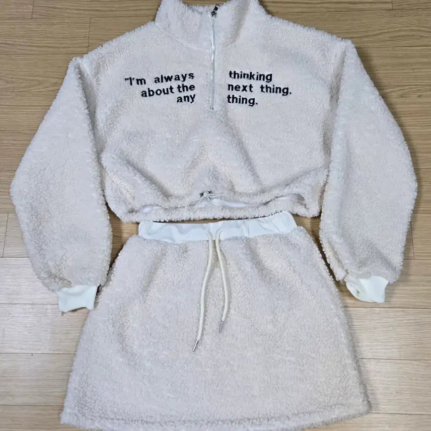[BUNJANG] Poggles Sweatshirt Skirt Set - L / 뽀글이 맨투맨 스커트 세트-L