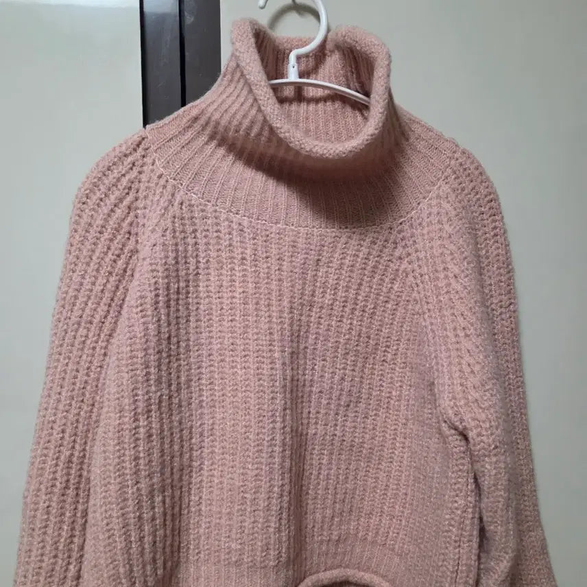 [BUNJANG] General Apparel Turtleneck Knit (Pink) / 터틀넥 니트 (핑크)