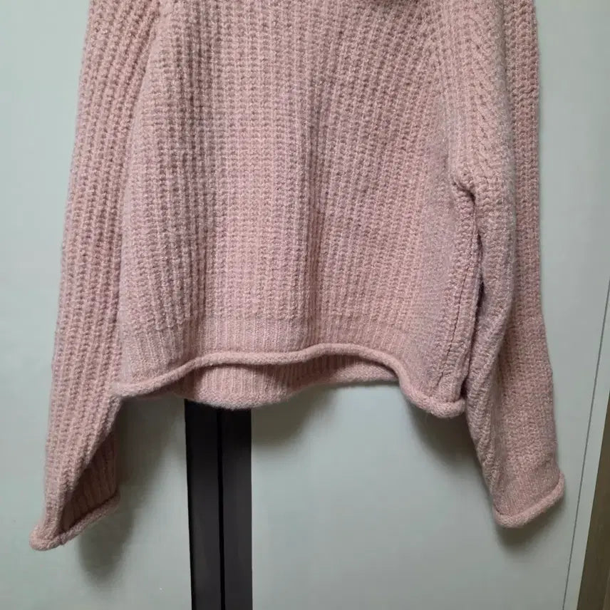 [BUNJANG] General Apparel Turtleneck Knit (Pink) / 터틀넥 니트 (핑크)