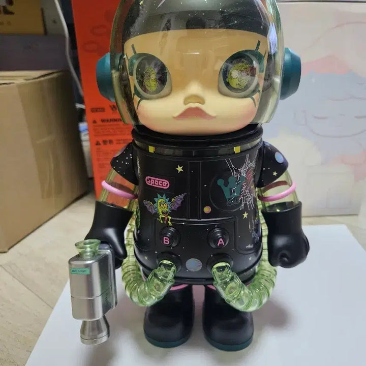[SOLD OUT] [BUNJANG] Popmart Space Molly 400% Figure / 팝마트 스페이스 몰리 400% 판매